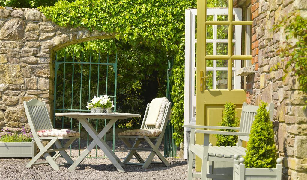 Courtyard Cottages トラリー 部屋 写真